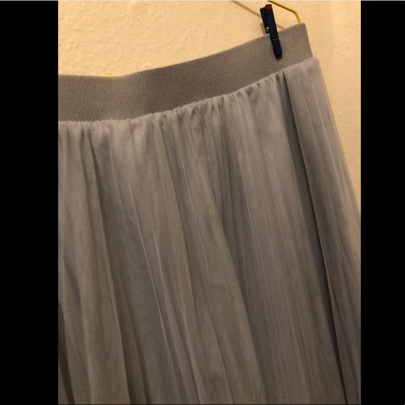 The Room Mesh Skirt - Picture 3 of 3